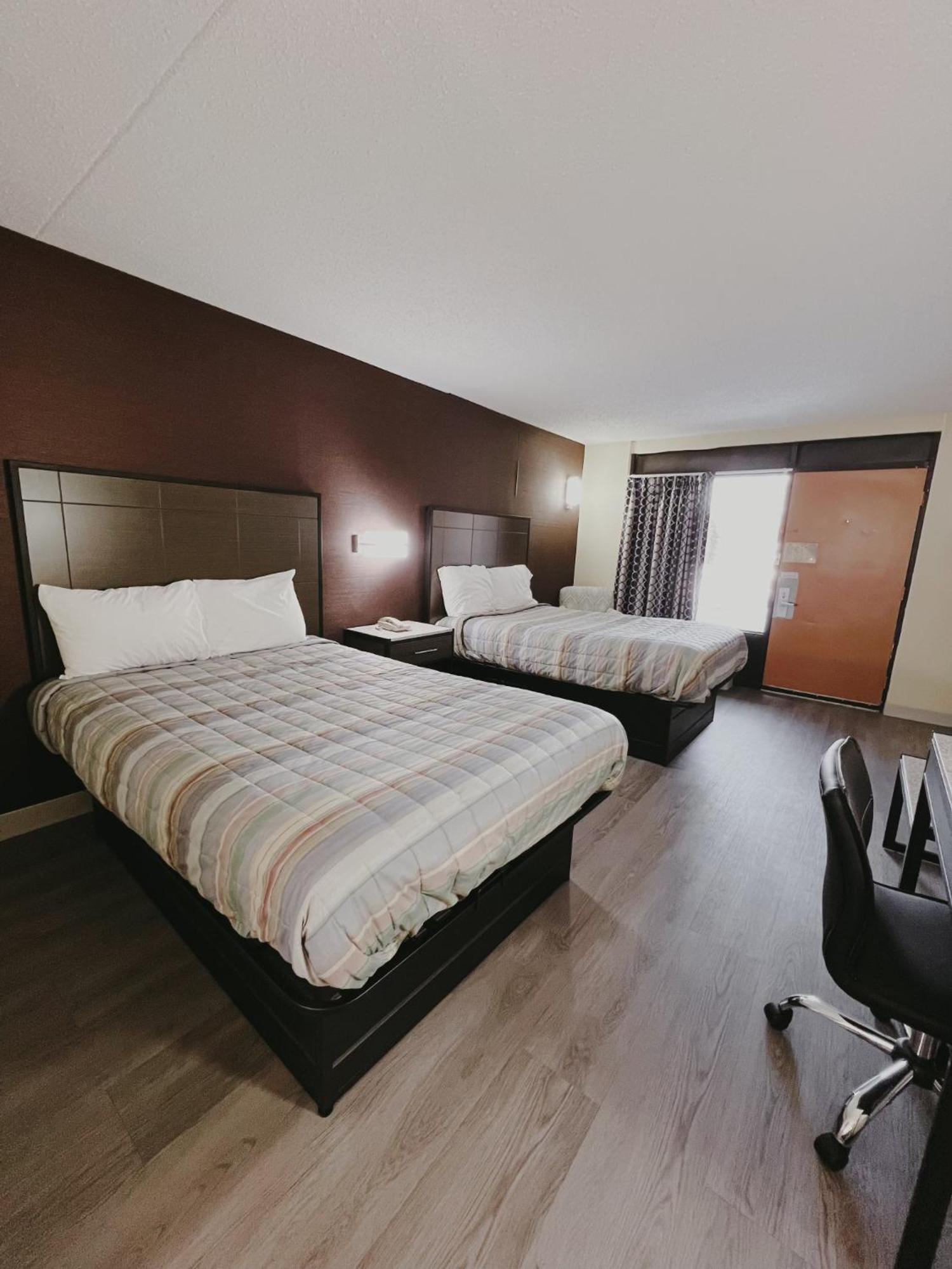 Travel Inn New Castle Airport Eksteriør billede